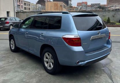TOYOTA HIGHLANDER AWD