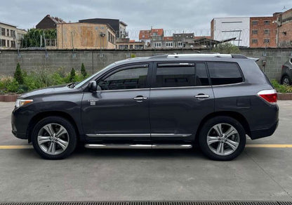 TOYOTA HIGHLANDER LIMITED