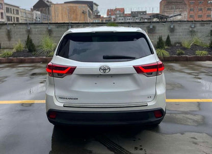 TOYOTA HIGHLANDER LE