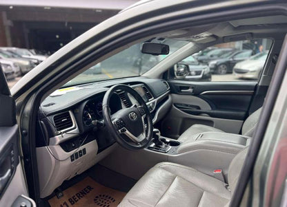 TOYOTA HIGHLANDER LIMITED