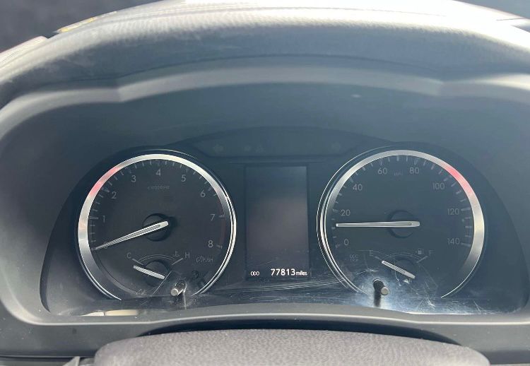 TOYOTA HIGHLANDER LIMITED