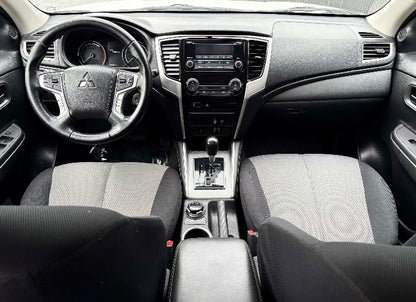 MITSUBISHI L200 2021