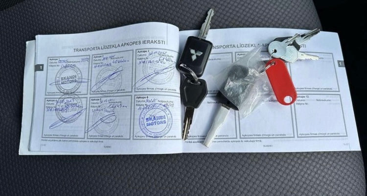 MITSUBISHI L200 2020