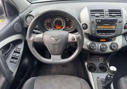 TOYOTA RAV4 2012 D4D