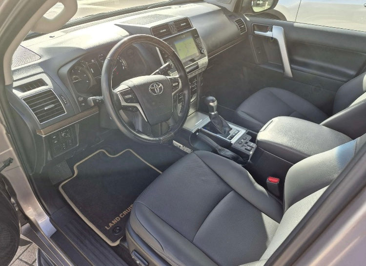 TOYOTA LAND CRUISER 2023