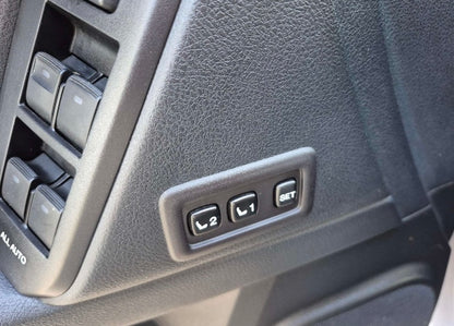 TOYOTA LAND CRUISER 2023