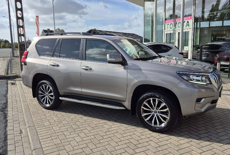 TOYOTA LAND CRUISER 2023