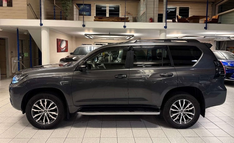 TOYOTA LAND CRUISER 2022