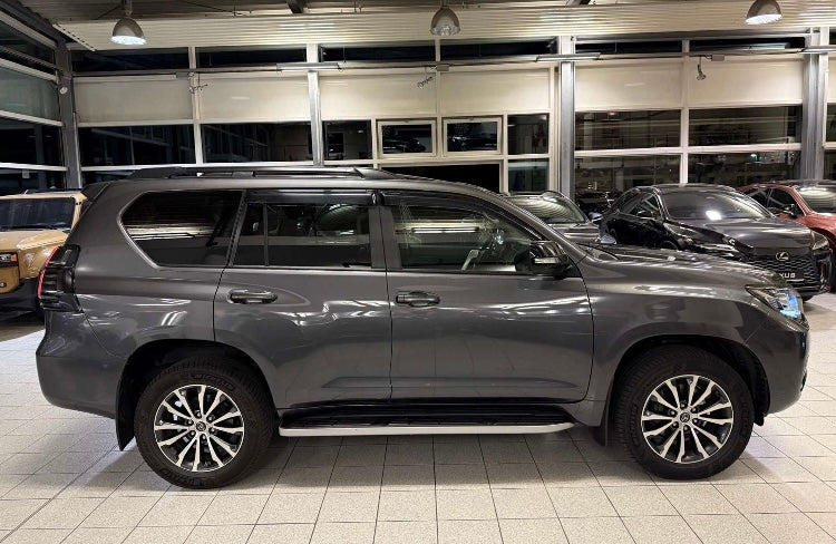 TOYOTA LAND CRUISER 2022