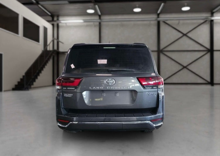 TOYOTA LAND CRUISER 300 GXR-V6 2025