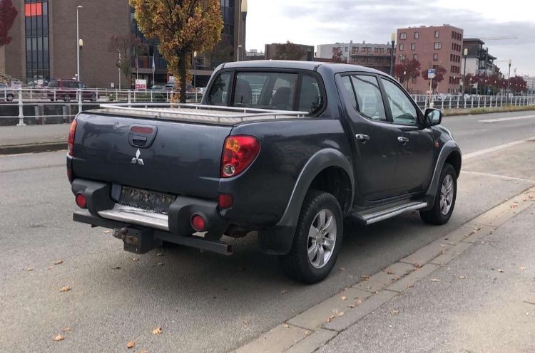 MITSUBISHI L200 2007