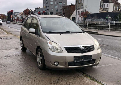 TOYOTA COROLLA VERSO D4d