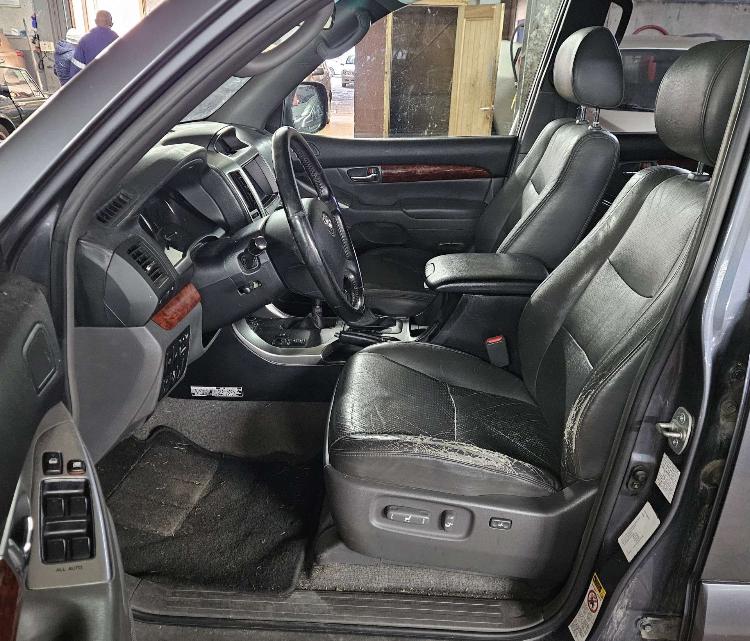 TOYOTA LAND CRUISER D4d