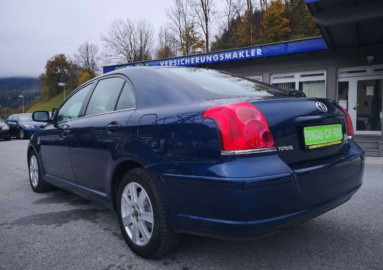 TOYOTA AVENSIS BKM D4D