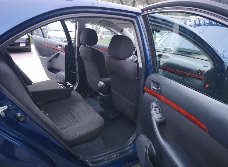 TOYOTA AVENSIS BKM D4D