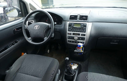 TOYOTA AVENSIS VERSO D4d