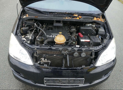 TOYOTA AVENSIS VERSO D4d