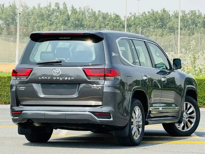 TOYOTA LAND CRUISER VXR