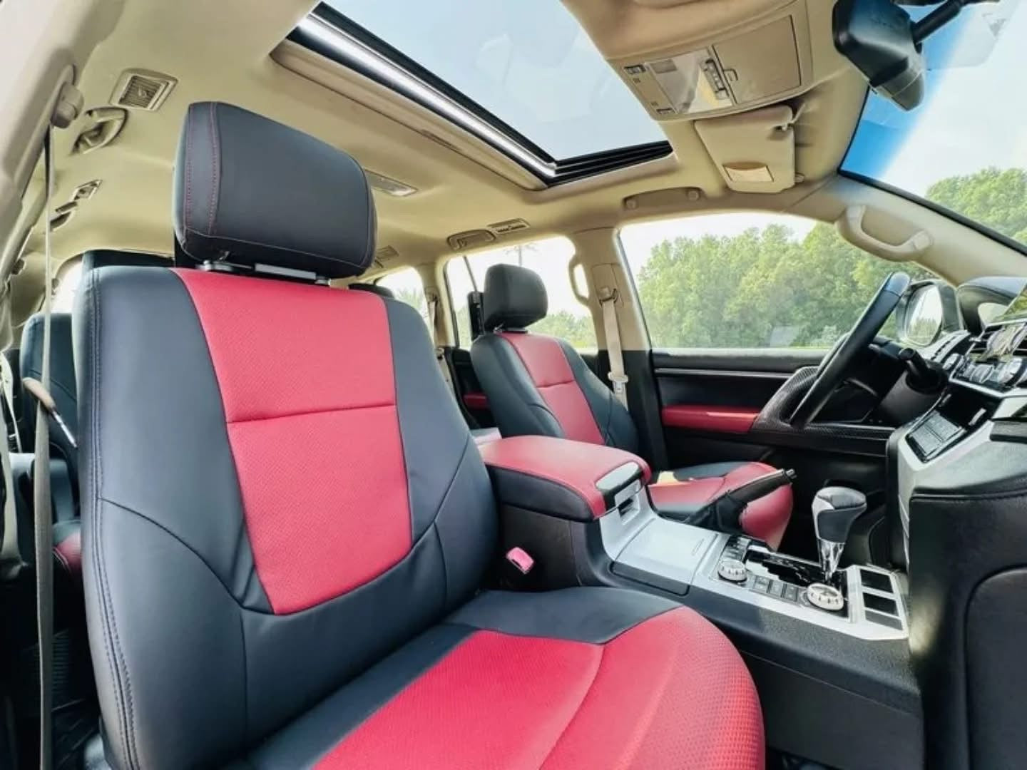 TOYOTA LAND CRUISER VXR