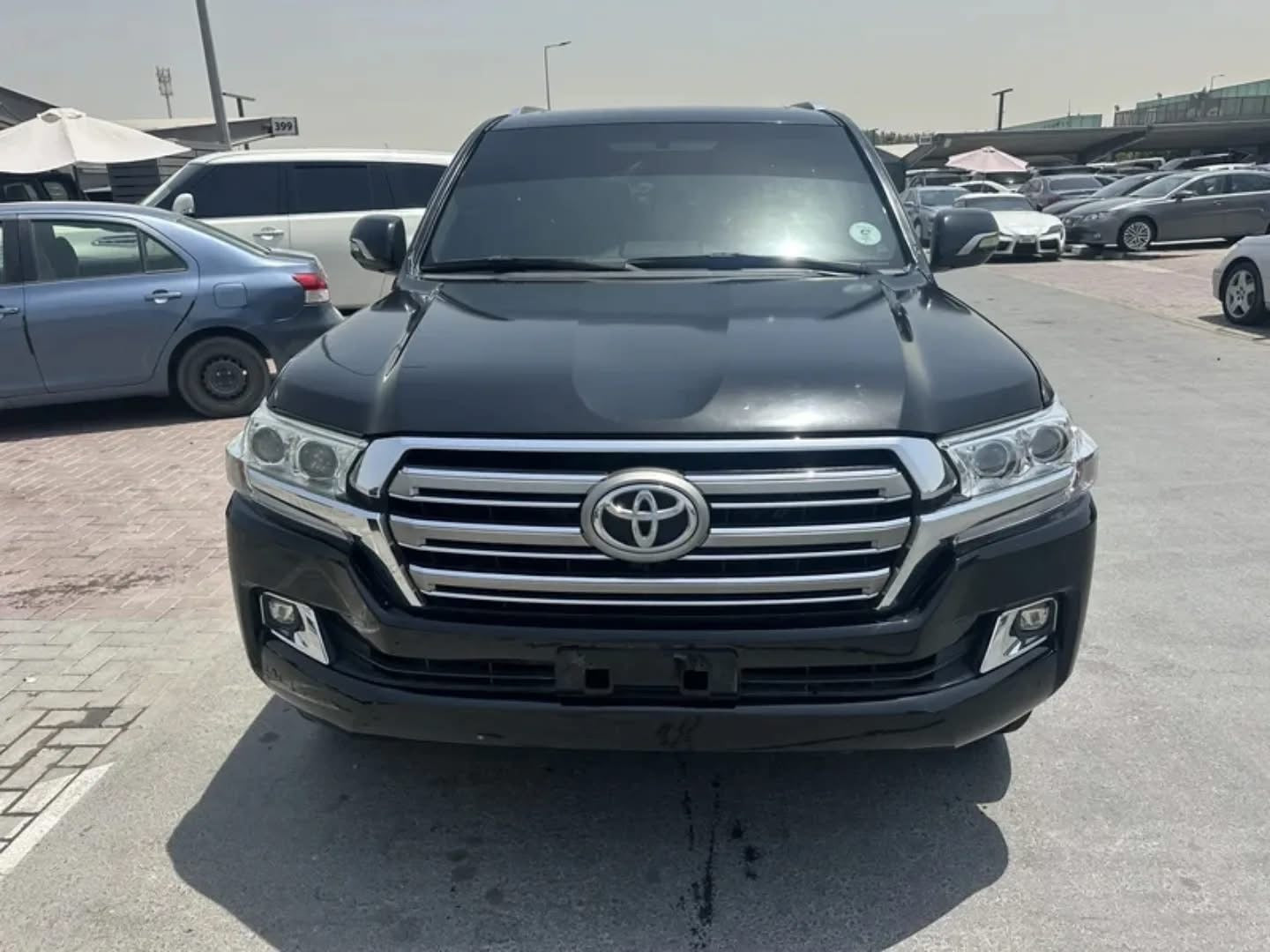 LAND CRUISER VXR 2010