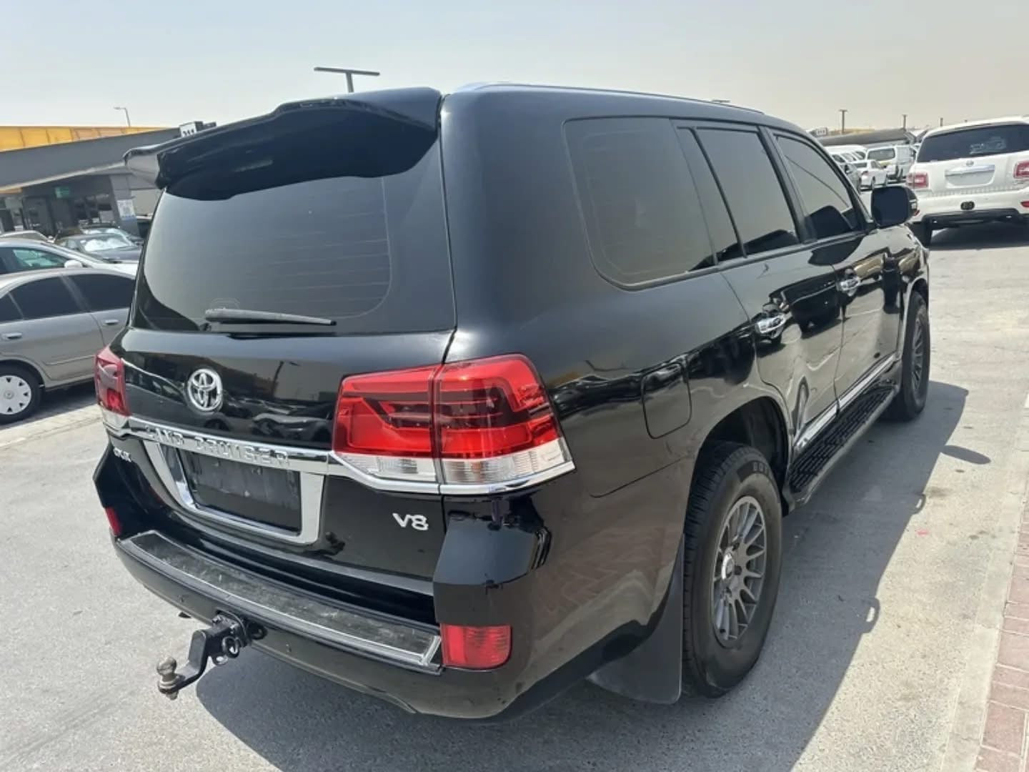LAND CRUISER VXR 2010
