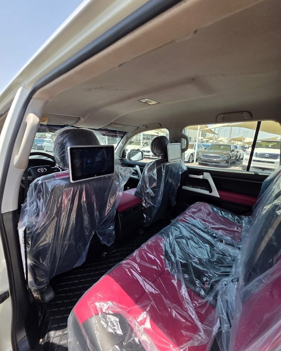 TOYOTA LAND CRUISER GXR 2009