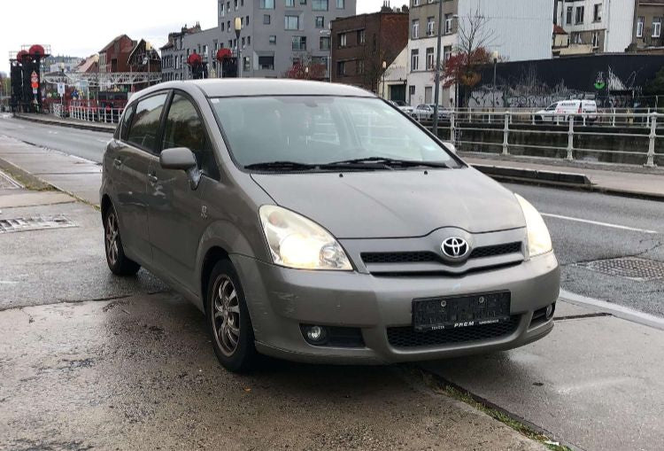 TOYOTA COROLLA VERSO D4D