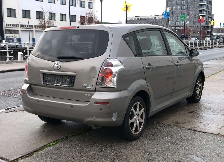 TOYOTA COROLLA VERSO D4D