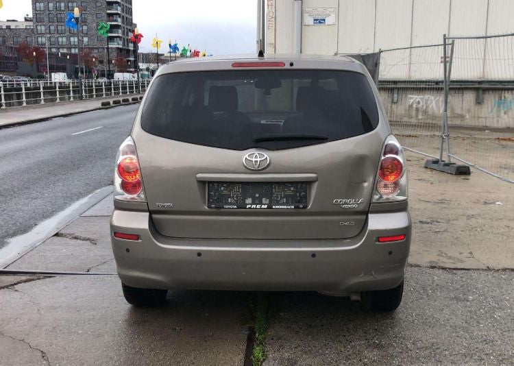 TOYOTA COROLLA VERSO D4D