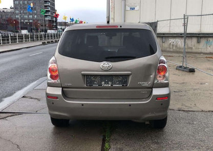 TOYOTA COROLLA VERSO D4D