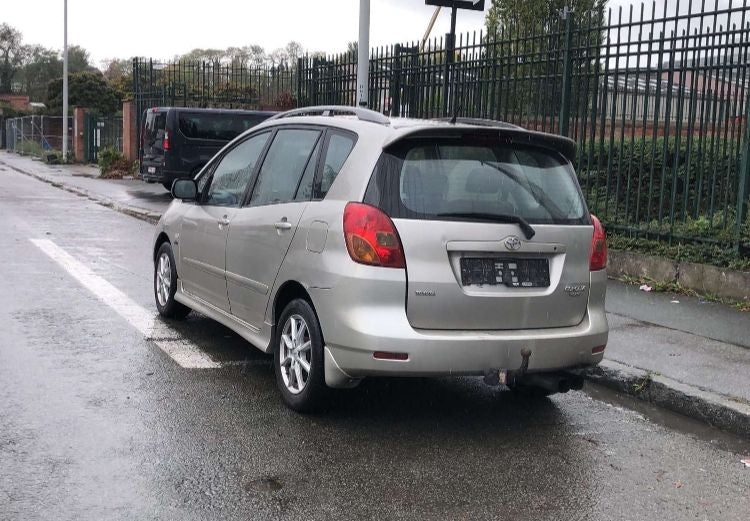 TOYOTA COROLLA VERSO D4D