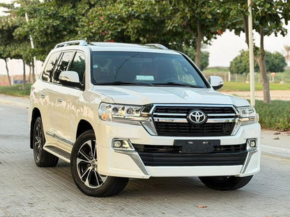 TOYOTA LAND CRUISER VXR V8 2010