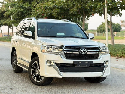 TOYOTA LAND CRUISER VXR V8 2010