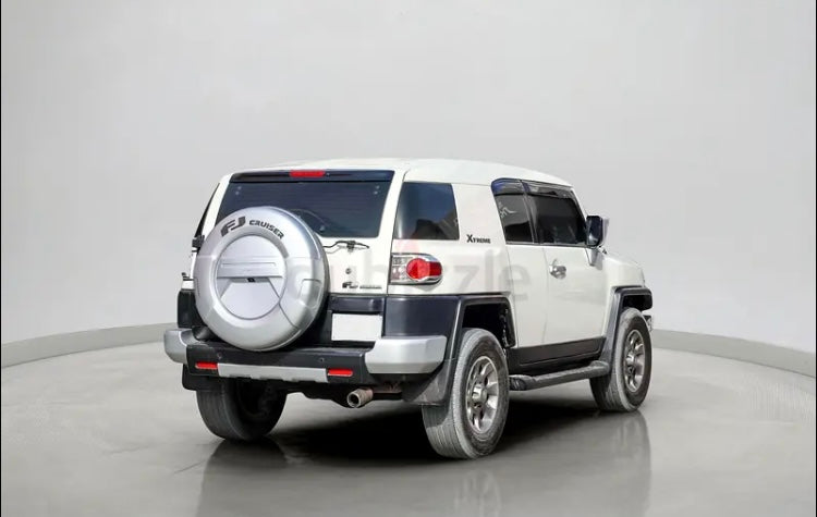 TOYOTA FJ CRUISER 2013