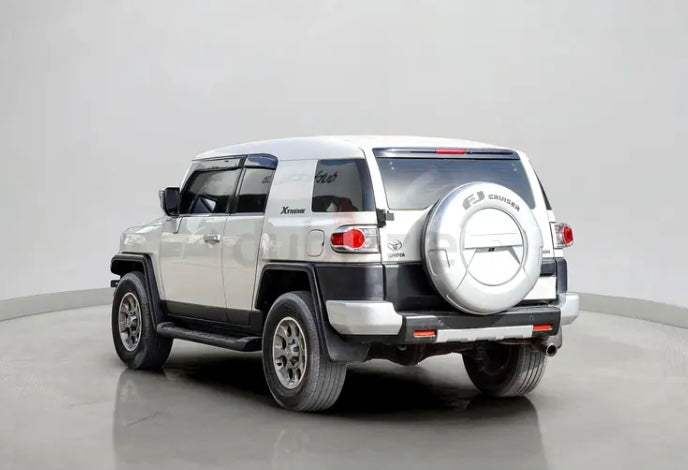 TOYOTA FJ CRUISER 2013