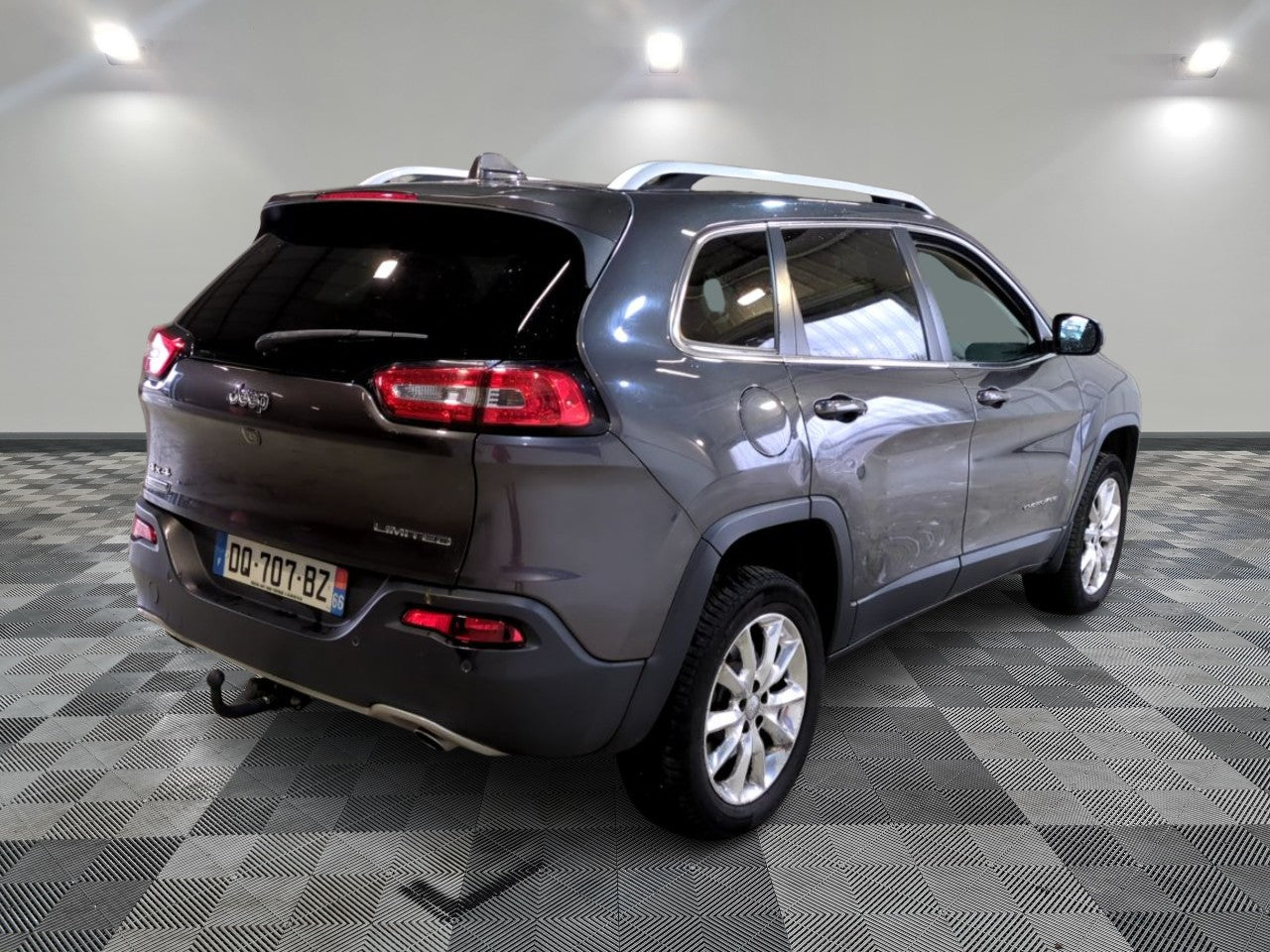 JEEP CHEROKEE 2015 LIMITED 4x4