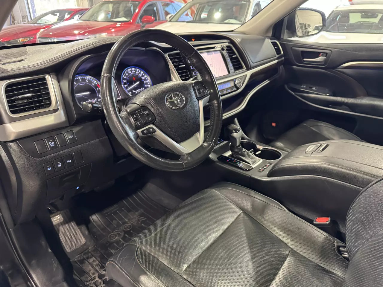 TOYOTA HIGHLANDER XLE 2017