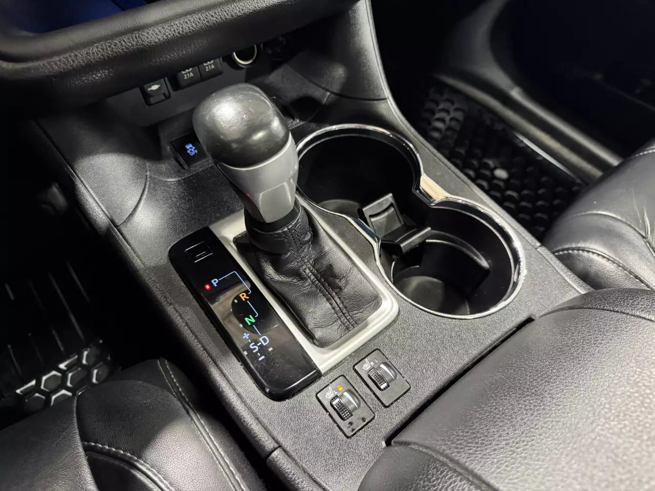 TOYOTA HIGHLANDER LIMITED 2018