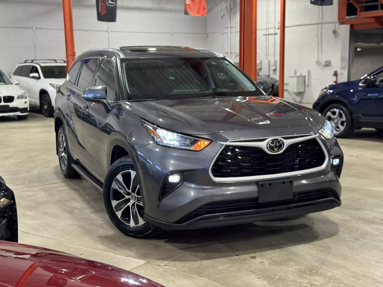 TOYOTA HIGHLANDER XLE 2021