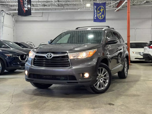 TOYOTA HIGHLANDER XLE 2016
