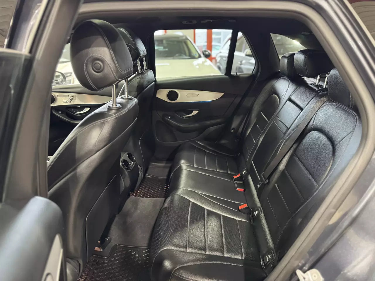 MERCEDES-BENZ GLC 2016