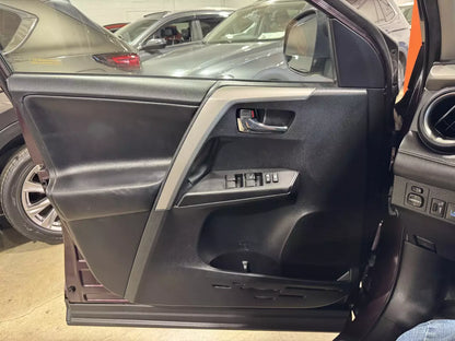 TOYOTA RAV4 XLE 2017