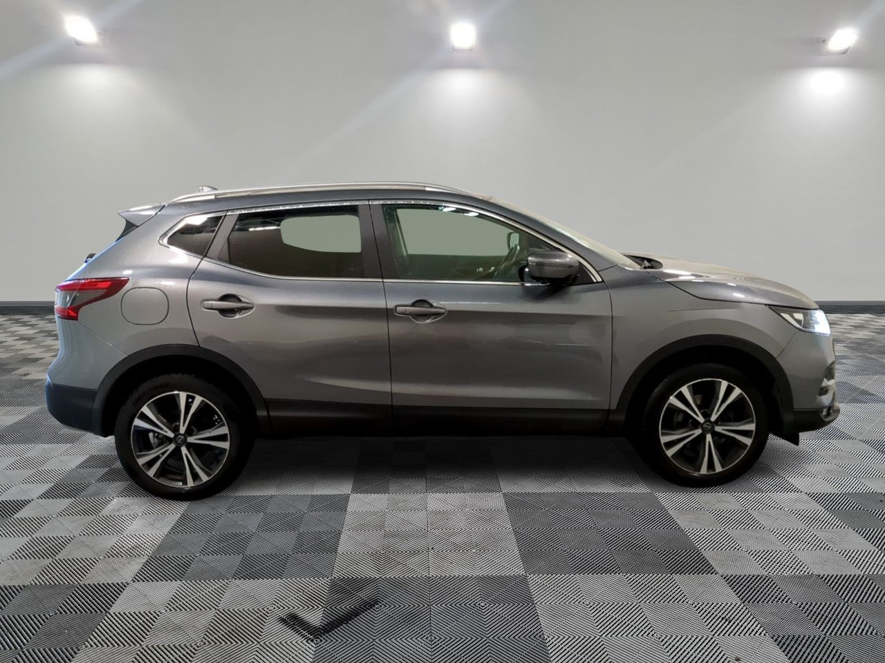 NISSAN QASHQAI 2020