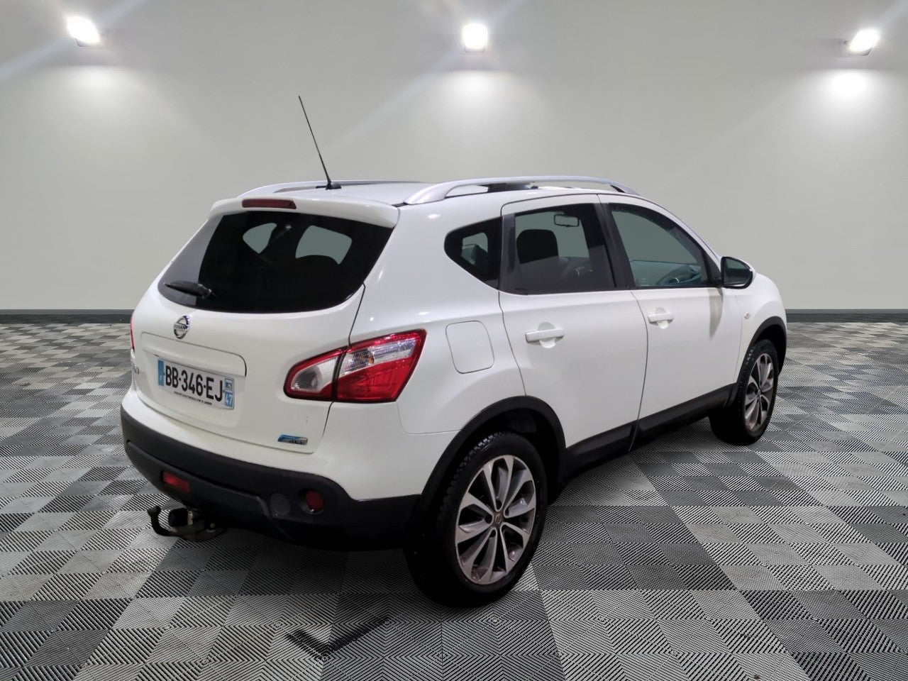 NISSAN QASHQAI 2010