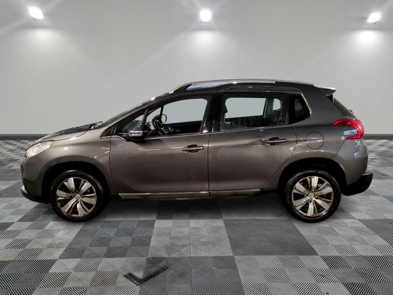 PEUGEOT 2008 2013