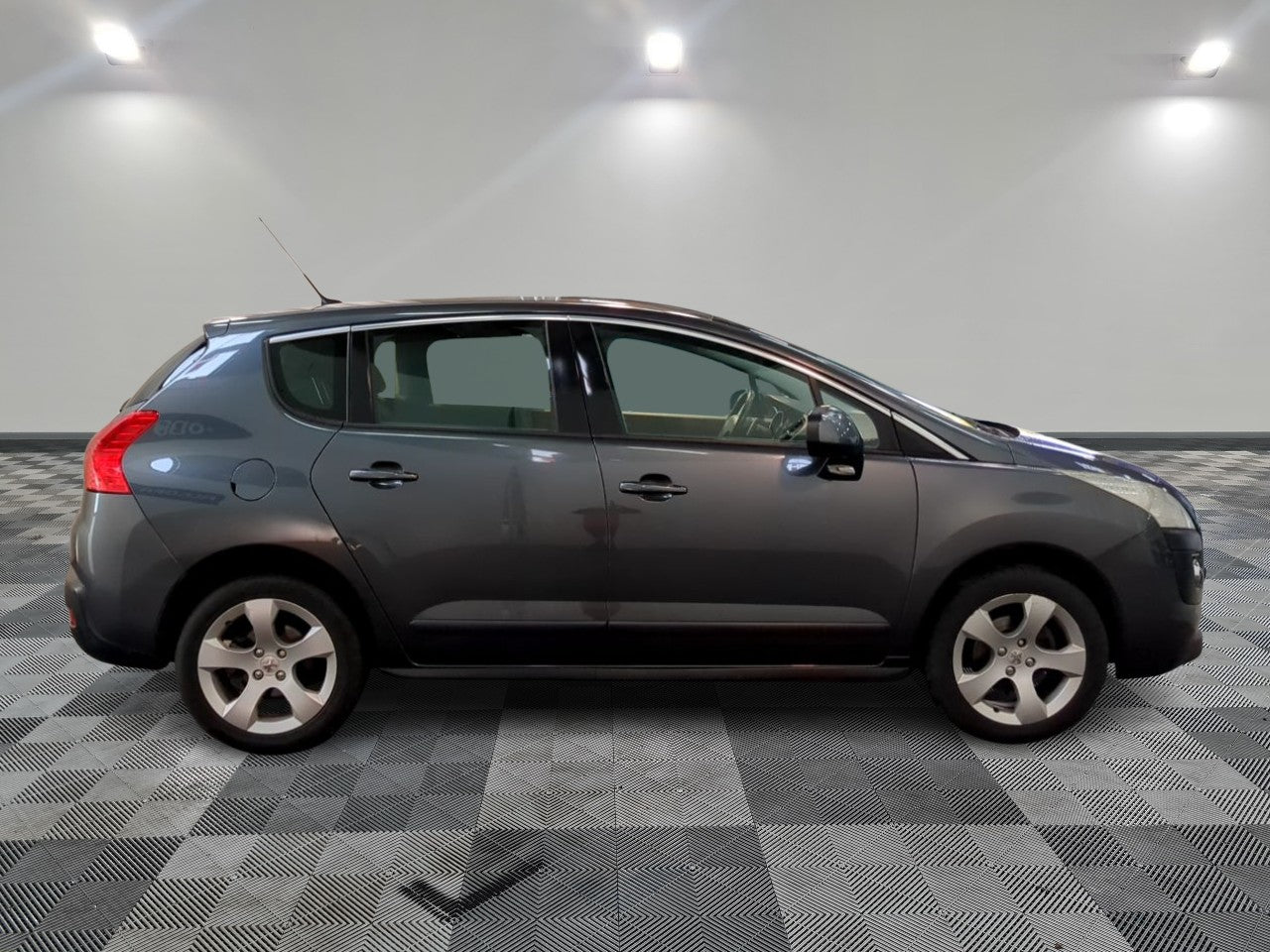 PEUGEOT 3008 2010