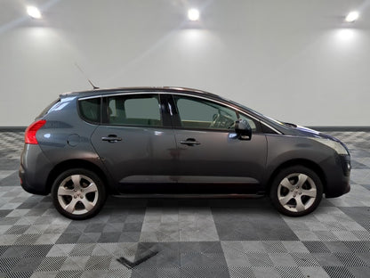 PEUGEOT 3008 2010