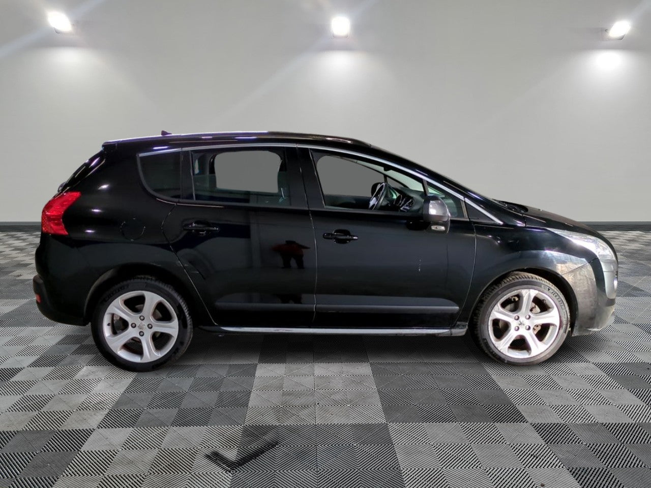 PEUGEOT 3008 2011