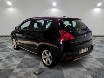 PEUGEOT 3008 2011