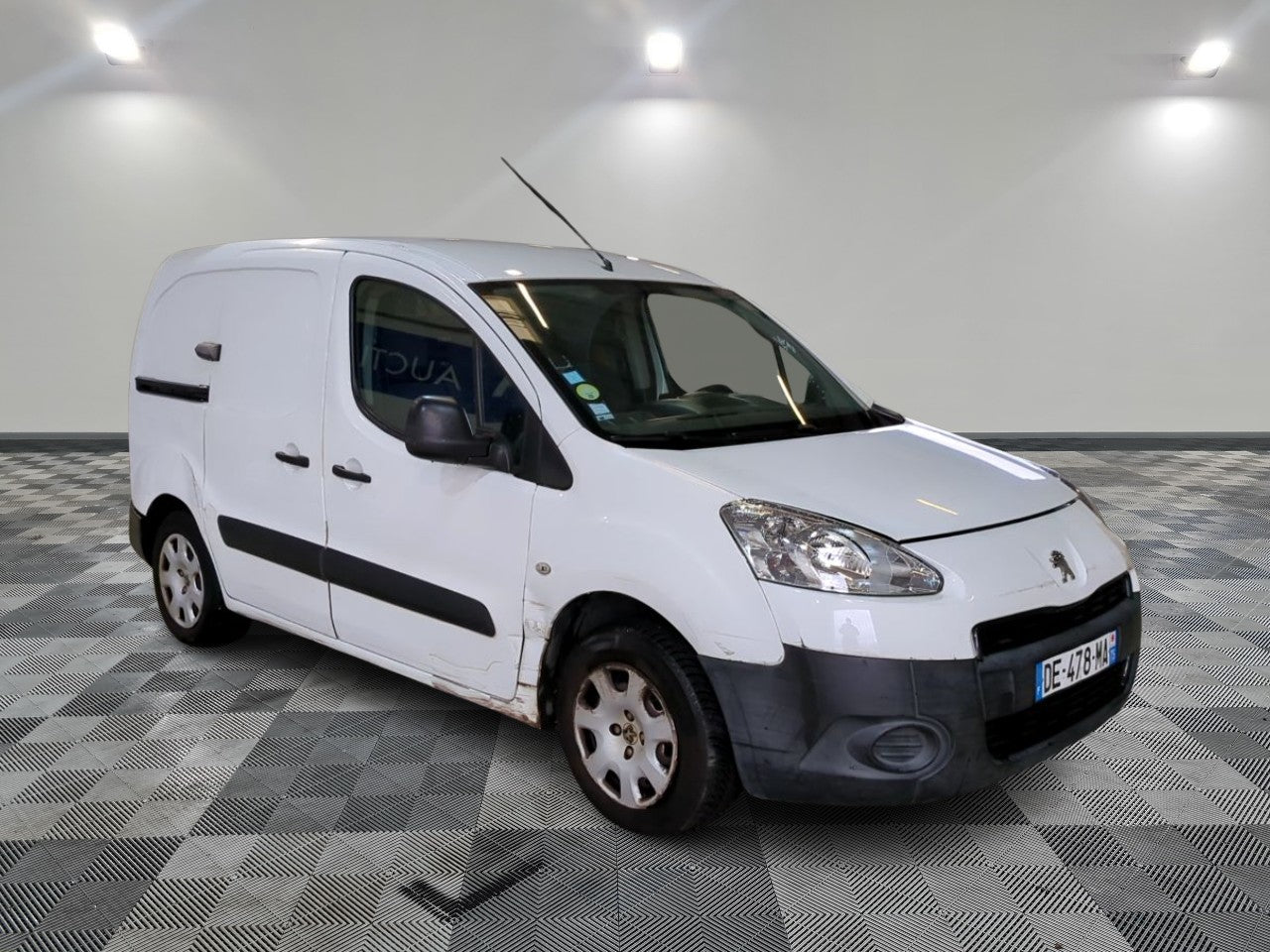 PEUGEOT PARTNER FGN 2014